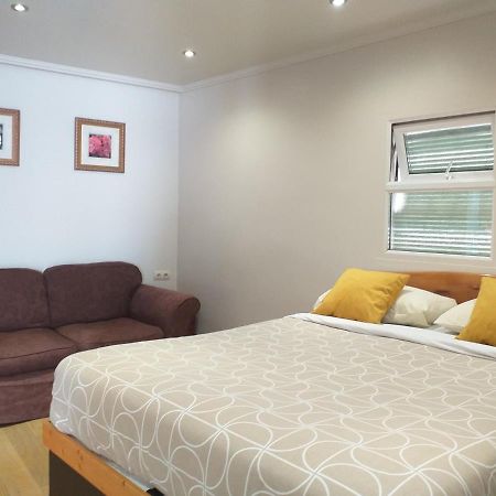 Malaga Ensuites City Centre Экстерьер фото