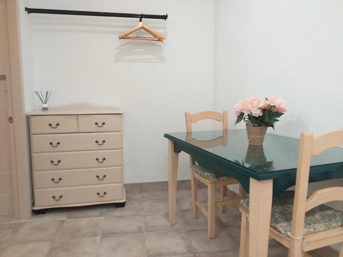 Malaga Ensuites City Centre Экстерьер фото
